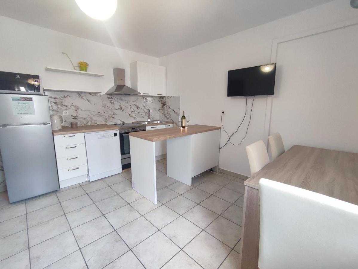 זבלטיצה Apartments Laus מראה חיצוני תמונה